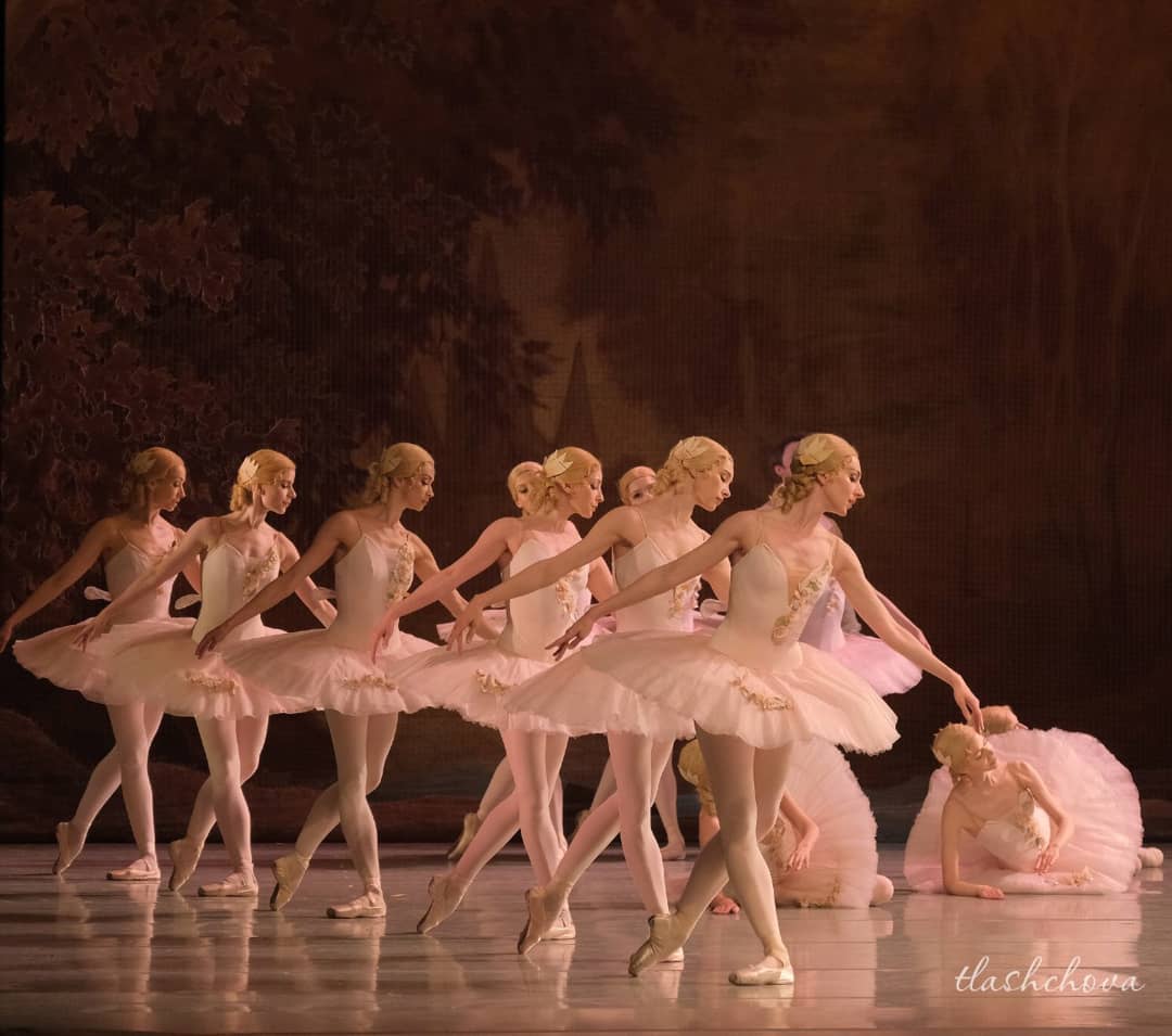 Стрижка балет 2021. Снежный-снежный балет-балет. Времена года балет мариинский театр